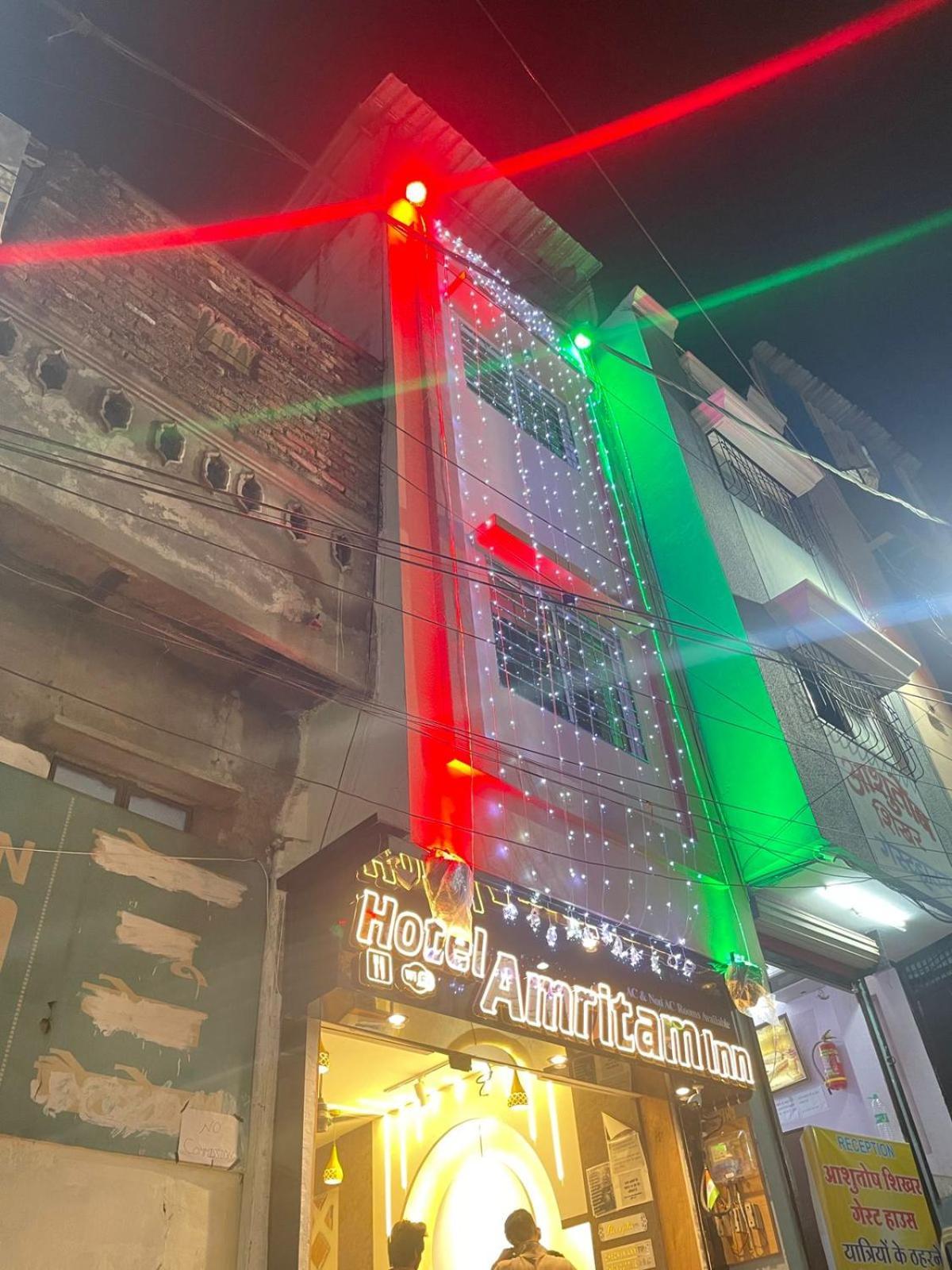 Hotel Amritam Inn Ujjain Exteriör bild